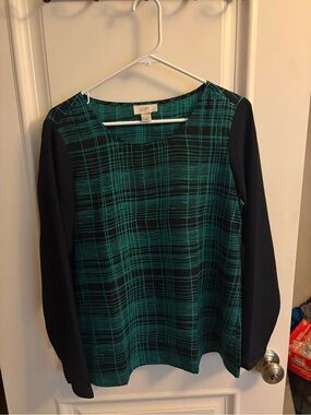 LOFT navy and green Plaid Long-Sleeve Blouse